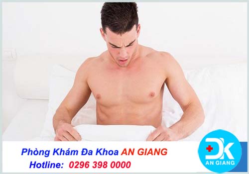 Thân dương vật nổi mụn đỏ, mụn trắng là bệnh gì? Cách chữa trị