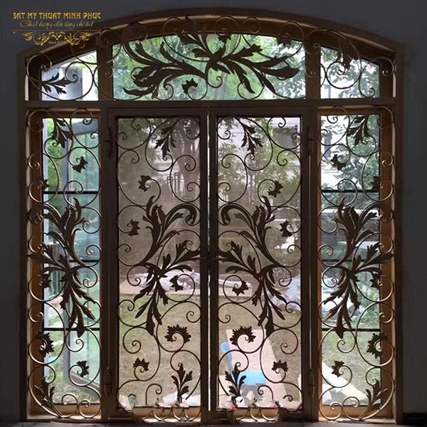 30+ mẫu cửa sổ sắt mỹ thuật đẹp, sang trọng, không lỗi thời