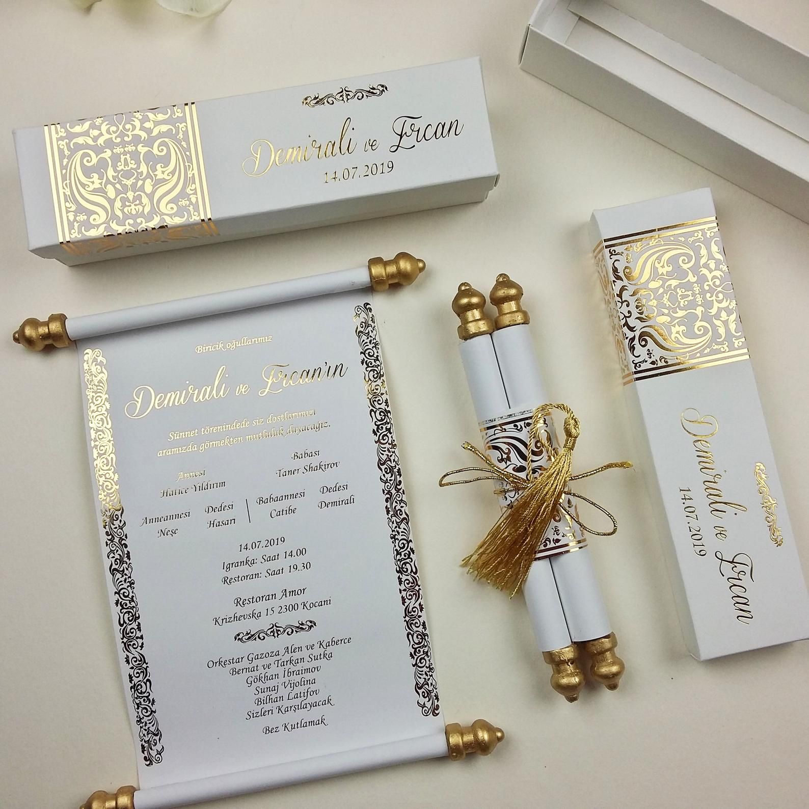 Elegant Scroll Wedding Invitations Give your Wedding a Royal Feel | Wedding Card Designer | Wedding Favors Shop