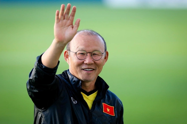 Triệu fan Việt tri ân thầy Park: ‘Cám ơn ông vì những đóng góp 5 năm qua’