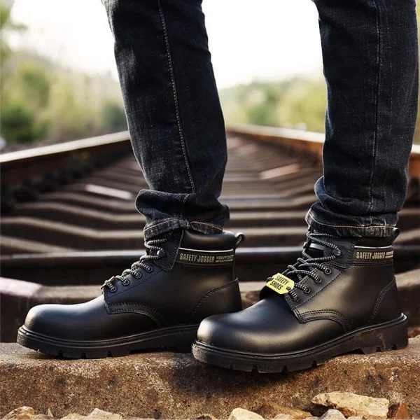 Giày bảo hộ uy tín, chất lượng tại Việt Nam