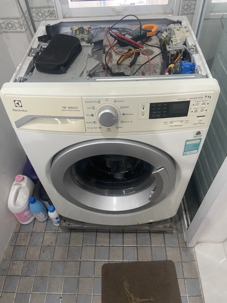 Chuyên sửa máy giặt tại Vinhomes Riverside, Thợ Giỏi, Uy Tín, 15 phút có mặt