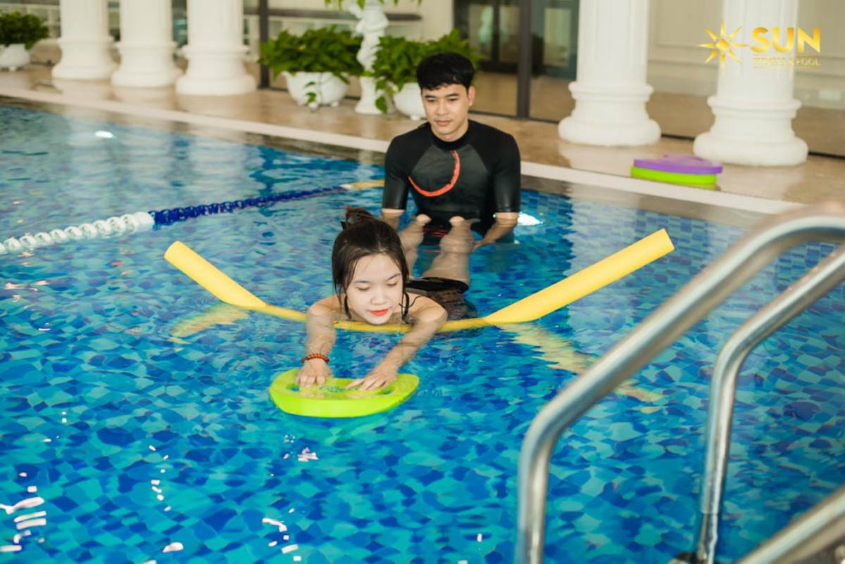 Địa chỉ học bơi Hà Nội uy tín - Khóa học bơi Hà Nội uy tín