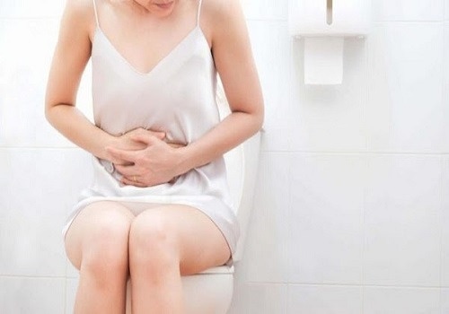 Hiện tượng buồn tiểu nhưng không đi được là bị làm sao?