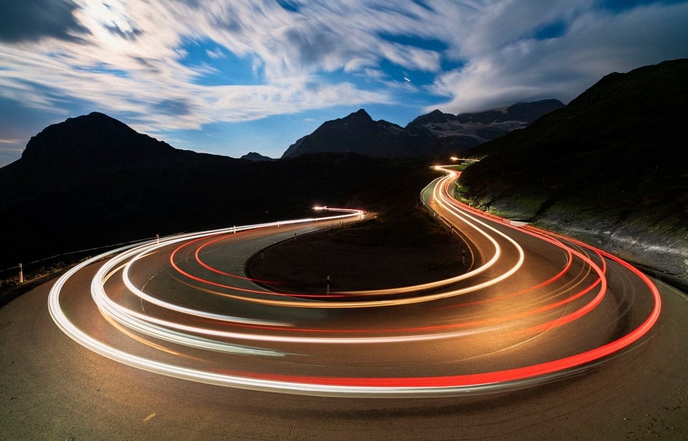 Vận tốc ánh sáng là gì? Cách đo vận tốc ánh sáng như thế nào?