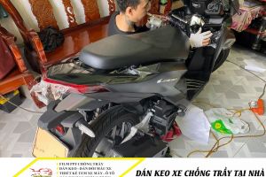 Chuyên dán keo xe máy tại nhà uy tín, chuyên nghiệp nhất -         Nguyễn Decal - Chuyên Dán Keo Xe Design Tem Xe Decal Tem Xe Nguyễn Decal