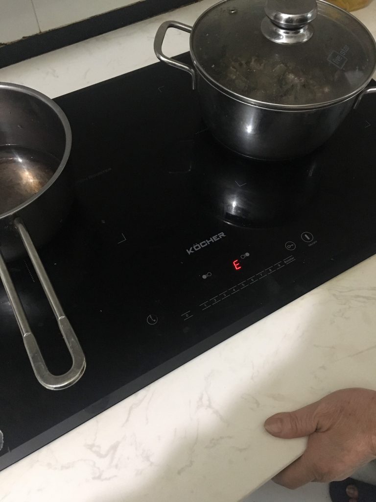 Sửa Bếp Từ Tại Nhà Hà Nội Uy Tín, Thợ Giỏi Đến Ngay Sau 15 Phút