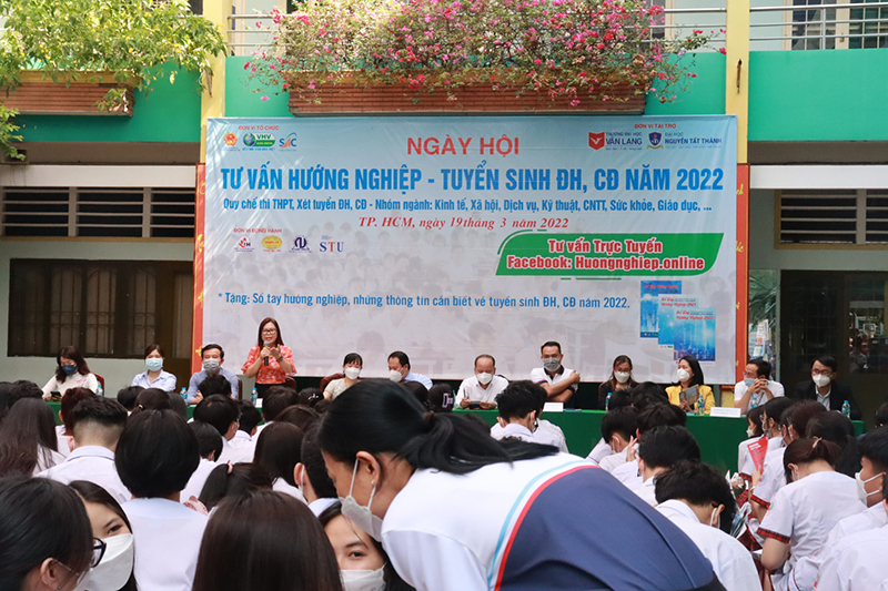 Không học thuộc lòng thì nên học thế nào để nhớ lâu hơn? - Trường THCS - THPT Tư thục Hồng Đức