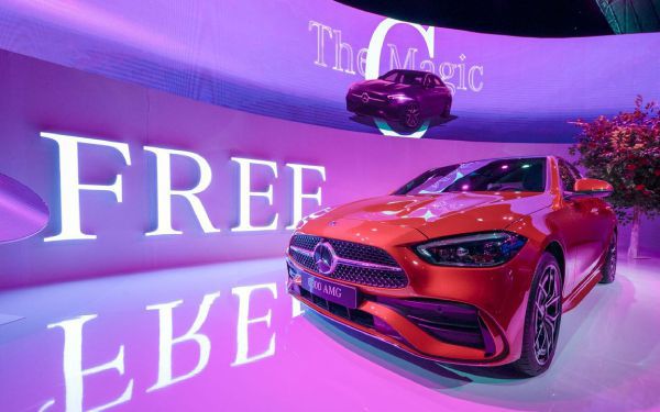 Mercedes-Benz C300 AMG 2023: Giá lăn bánh và khuyến mãi tháng 10/2022, màu sắc, đánh giá, thông số kỹ thuật