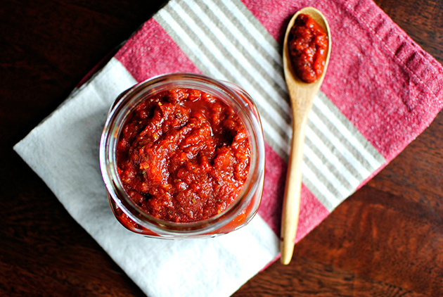 How to make pizza sauce without tomato paste - Alfredo's Pizza Online