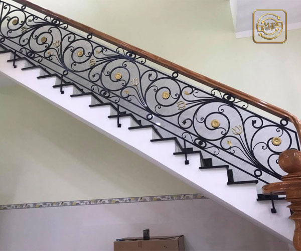 Bảng báo giá lan can cầu thang sắt mỹ thuật nhất 2023