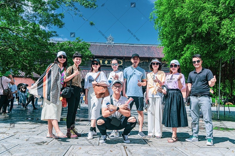 Tour Bái Đính - Địa Tạng Phi Lai 1 ngày - Luxtour