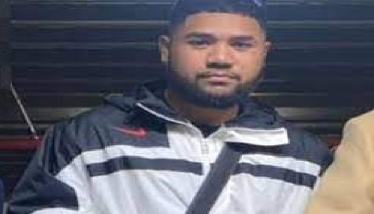 WATCH: LT Stabbing death video in Brisbane On Twitter Graphic Warning