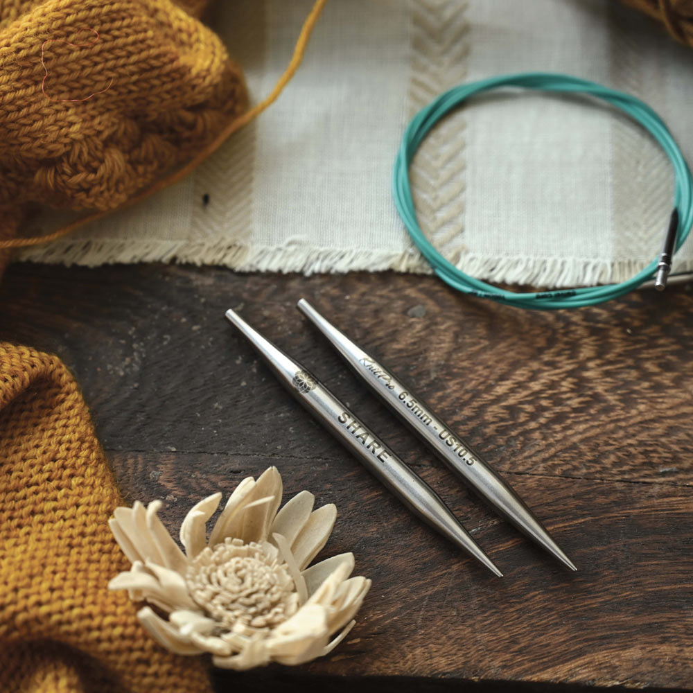 How to Knit Flat with Mindful Circular Needles?