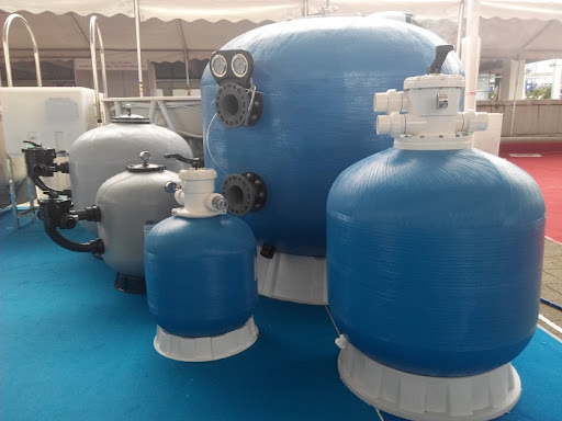 Thiết bị bể bơi giá rẻ, uy tín