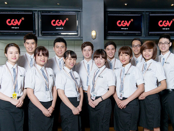 Đồng phục nhân viên CGV và những điều bạn cần biết