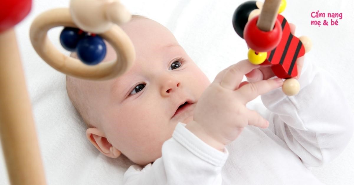 Top 10 đồ chơi phát triển trí tuệ cho trẻ sơ sinh an toàn, tốt nhất