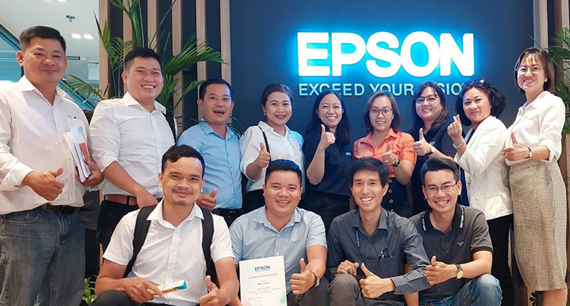 Review máy chiếu Epson có tốt không ? Có những loại nào ? Mua ở đâu ?