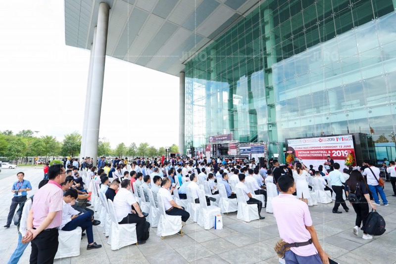 Tổ chức sự kiện ngoài trời: Kinh nghiệm và những lưu ý