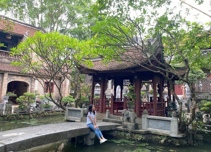 Tour Đền Gióng - Chùa Non Nước - Việt Phủ Thành Chương 1 ngày