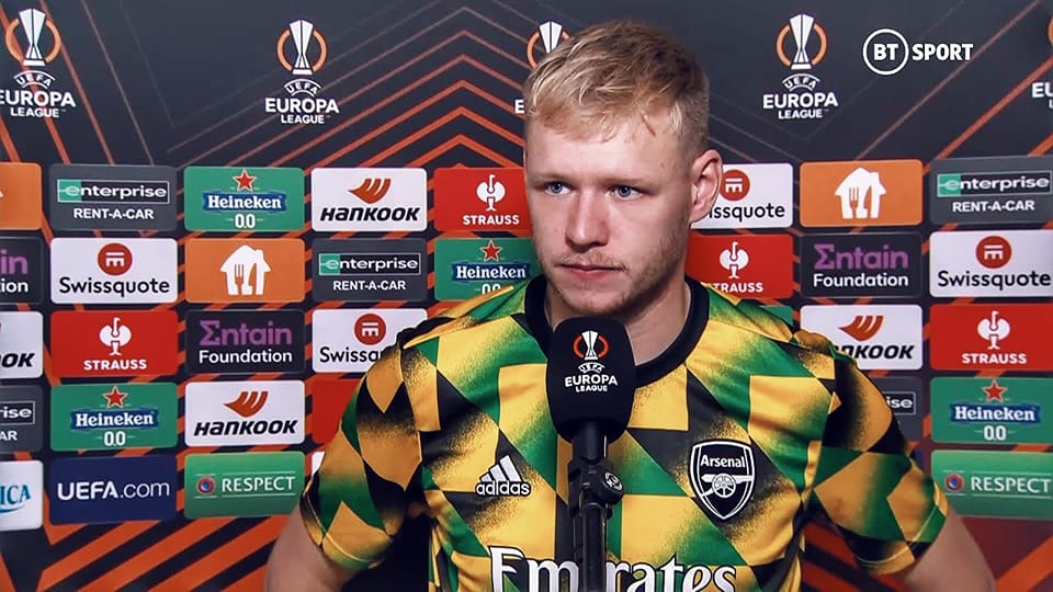 Aaron ramsdale mạnh mẽ đối mặt sau sai lầm ở trận thua PSV