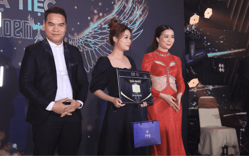 [Top 11] Các trò chơi trong tiệc tất niên công ty cuối năm