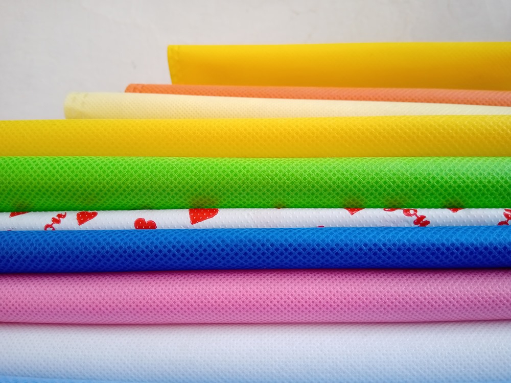 Automobile Non Woven Fabric Manufacturers & Suppliers in Algeria, Bahrain, Egypt, Iran, Iraq, Jordan, Saudi Arabia