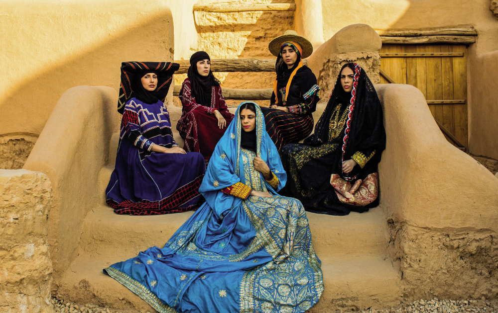 Women's Clothing Store in Saudi Arabia: Style Is Revealed Online