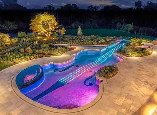 Cách xây dựng hồ bơi chuẩn phong thủy, hợp tuổi hút tài lộc