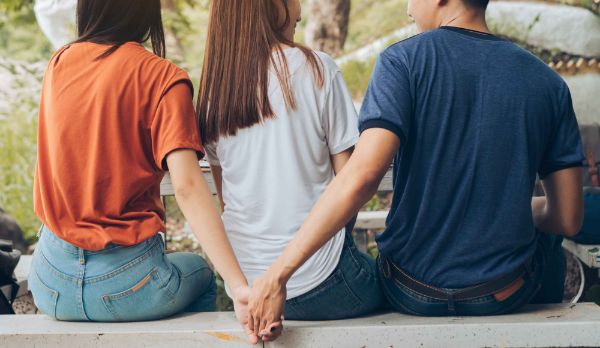 Những biểu hiện của chồng ngoại tình, có bồ - Thám Tử Tín Phát