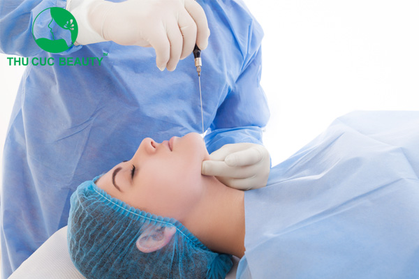 Hút mỡ cằm - Thẩm mỹ Thu Cúc