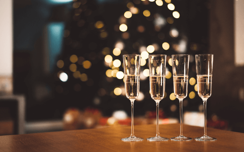 Tiệc tân niên là gì? Ý nghĩa lễ tân niên đối với công ty