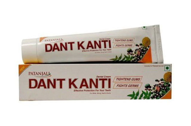 Patanjali Dant Kanti Toothpaste (Pack of 10) - 8904109450112