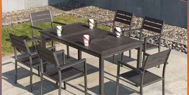 20+ mẫu bàn ghế gỗ nhựa ngoài trời đẹp nhất 2023