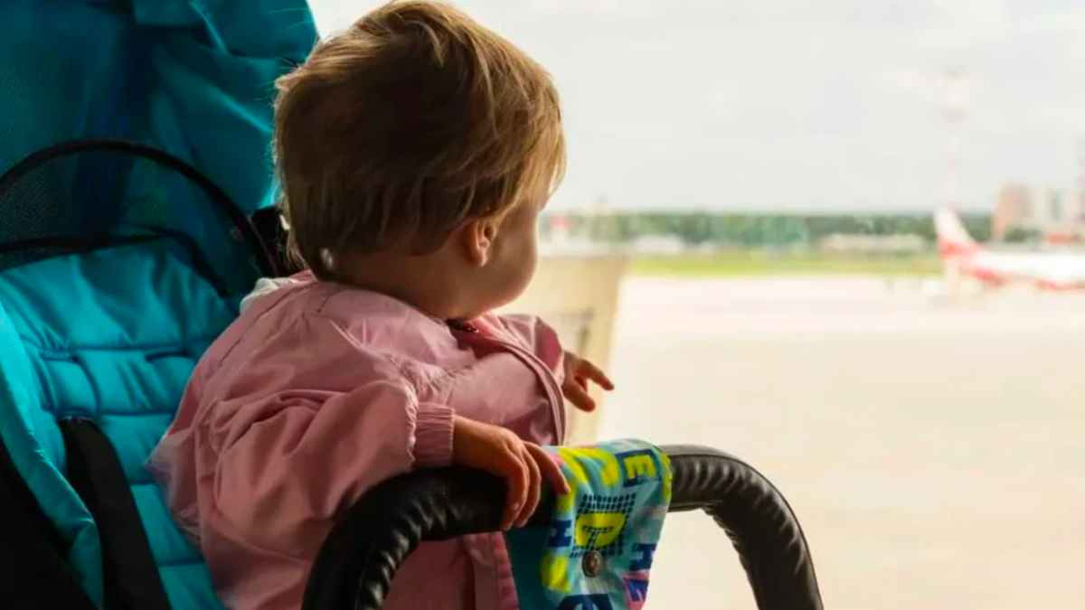 Strange but True: Parents abandon their child at airport without