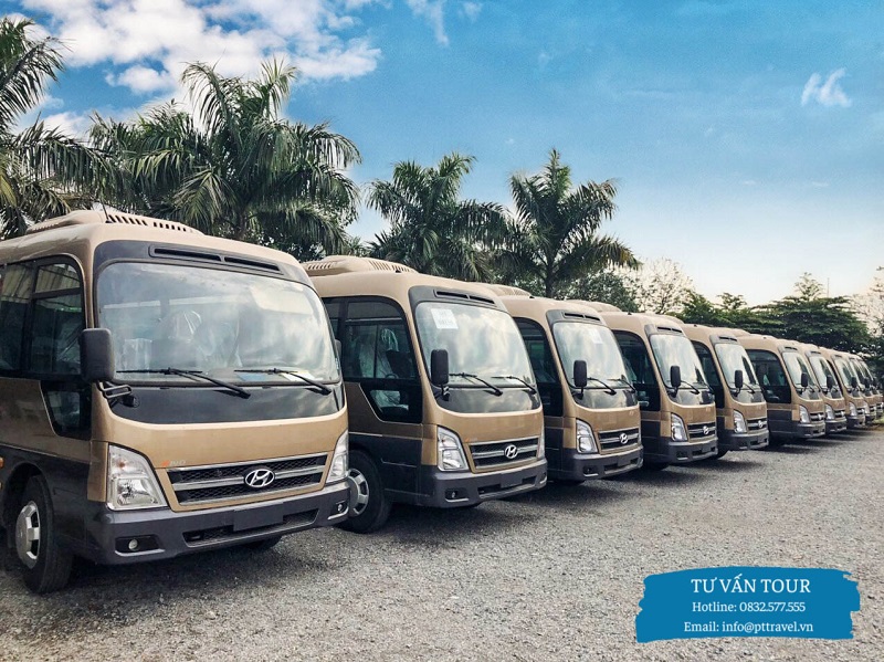 Thuê xe 29 chỗ 1 ngày | Bảng giá và quy trình thuê 2023