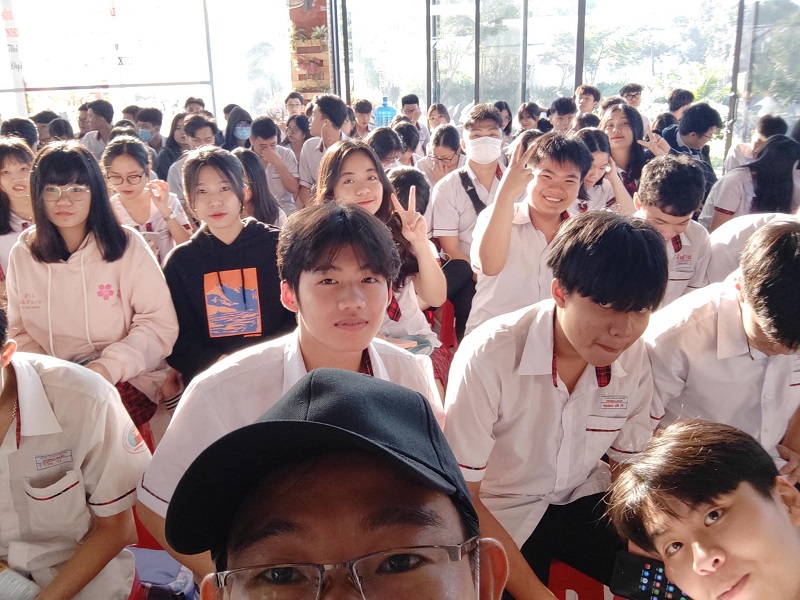 Làm sao để học sinh trường nội trú luôn suy nghĩ tích cực? – truongtuthucchatluongtaitphcm