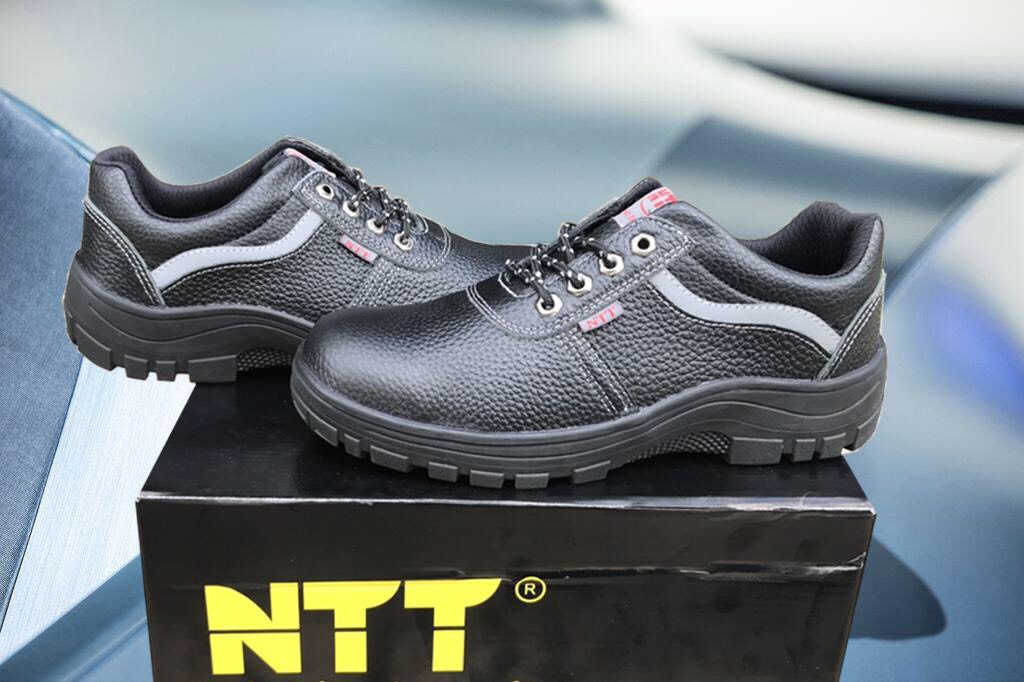 Giày bảo hộ cao cấp nhập khẩu GIÁ CỰC TỐT 2023