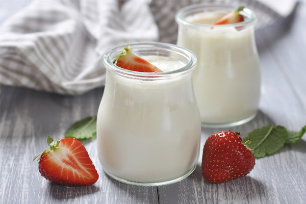 Cắt mí có được ăn sữa chua không? - Thẩm mỹ Thu Cúc