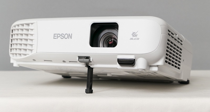 Bảo hành máy chiếu Epson ở đâu?  Tại Hà Nội, TP.Hồ Chí Minh