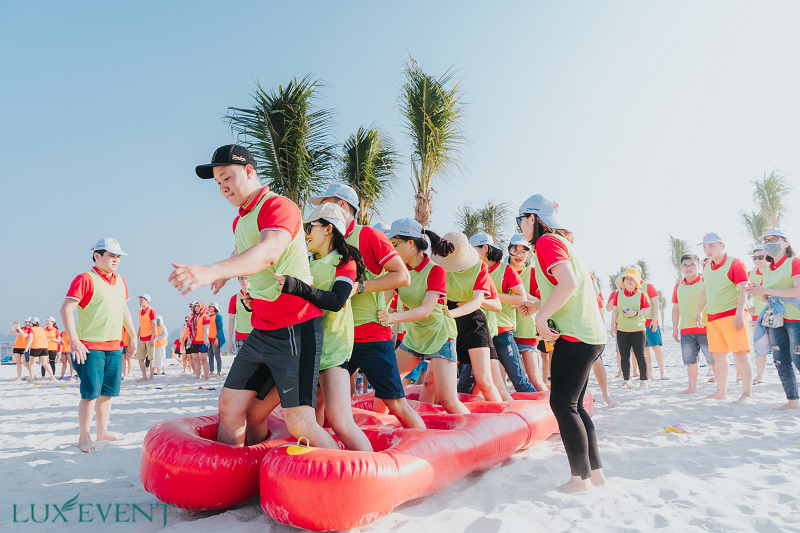 Du lịch team building là gì? Kế hoạch tổ chức du lịch team building