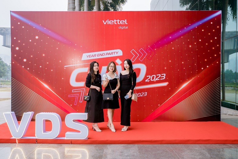 Top 20 mẫu backdrop sự kiện đẹp độc đáo mới lạ 2023