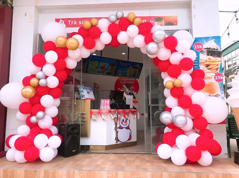 Cho thuê cổng bong bóng - Luxevent