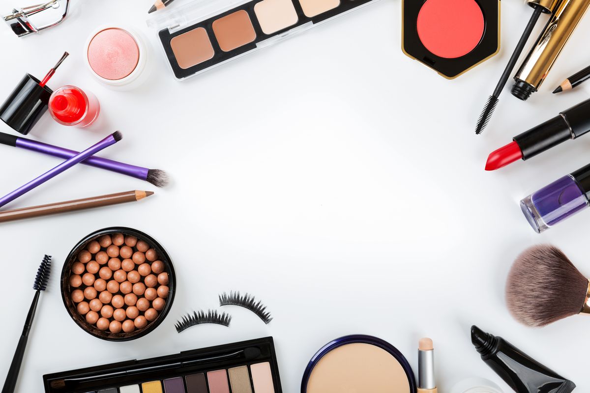 Things To Consider When Choosing The Best Makeup Items - Fashion Made Fresh