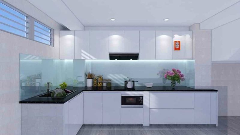 Kính ốp tường bếp giá bao nhiêu hiện nay?