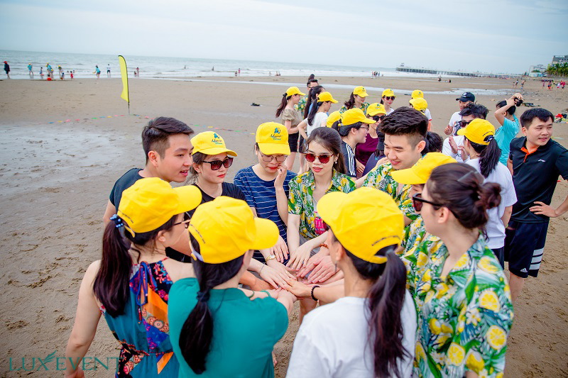 Top 10 trò chơi team building bựa hấp dẫn nhất 2023
