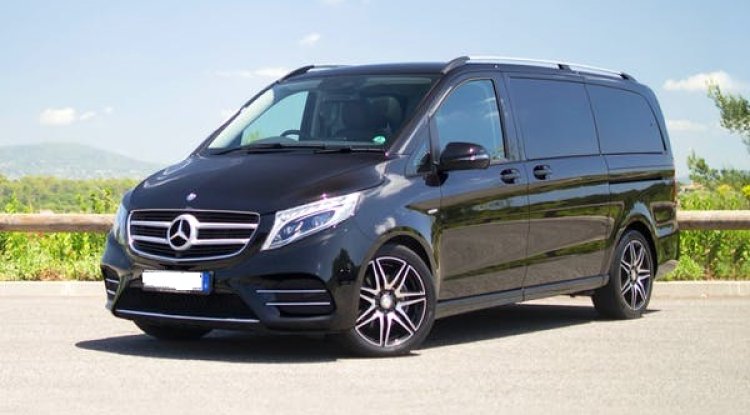 Your key to Group Excursion - Minibus Hire Manchester Made Easy - Blog Now