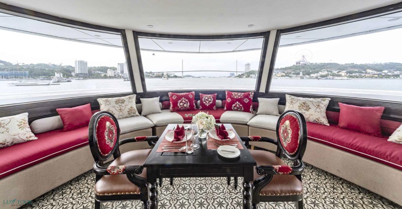 Du thuyền Sea Octopus Cruise 5* - Hạ Long 1 ngày - Luxtour