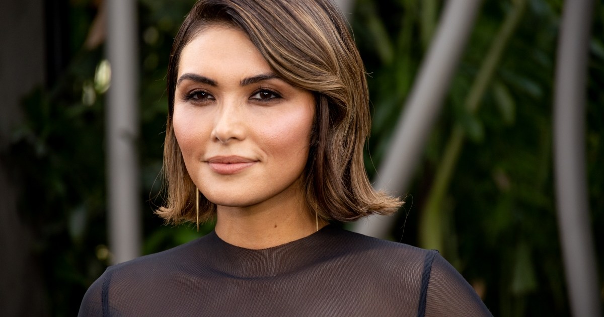 Daniella Pineda Biography - Exploring Her Life and Legacy