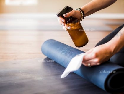 Cách Vệ Sinh Thảm Yoga Sạch Bóng Đơn Giản Hiệu Quả Tại Nhà | AZ Clear
